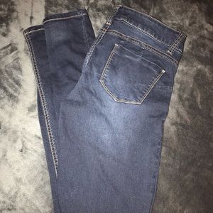 Generra butt lift skinny jeans